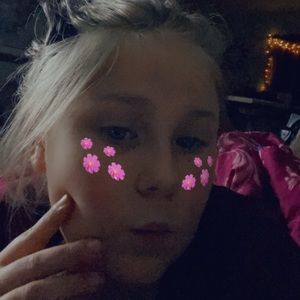 Meet your Posher, Lacey